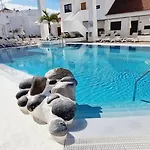 Garajonay 3 Bedrooms Apartment, Ocean & Pool View