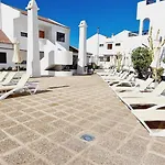Garajonay 3 Bedrooms Apartment, Ocean & Pool View Hébergement de vacances *