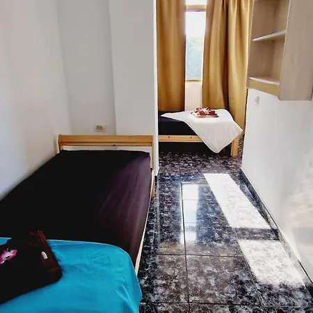 Garajonay 3 Bedrooms Apartment, Ocean & Pool View *