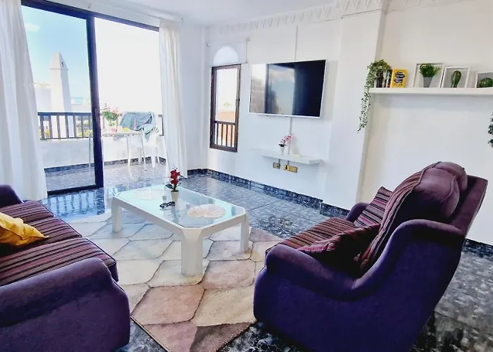 Garajonay 3 Bedrooms Apartment, Ocean & Pool View Playa Feñabe