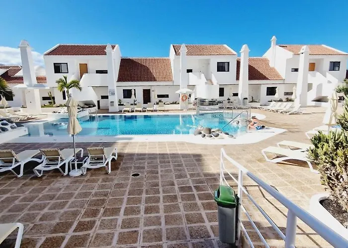 Garajonay 3 Bedrooms Apartment, Ocean & Pool View * Playa Feñabe