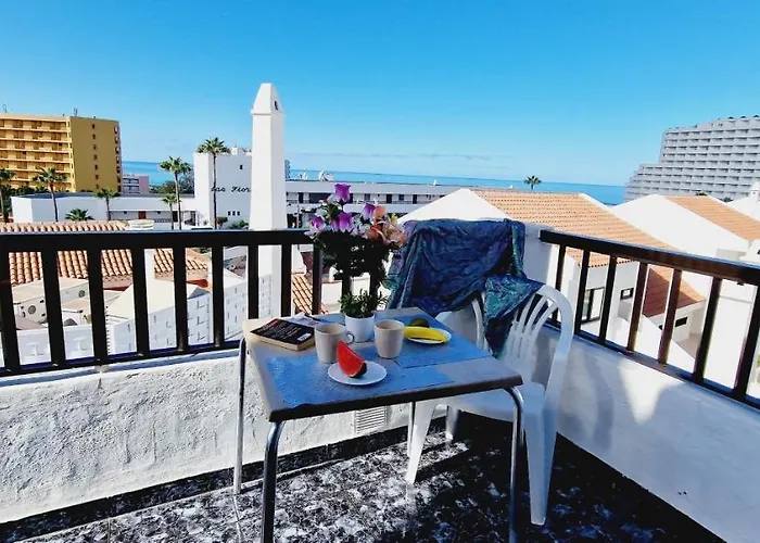 Garajonay 3 Bedrooms Apartment, Ocean & Pool View Playa Feñabe