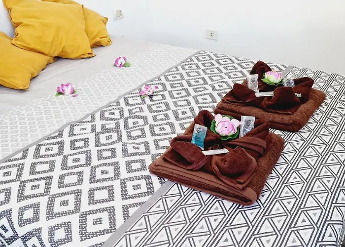 Tatil Evi Garajonay 3 Bedrooms Apartment, Ocean & Pool View *