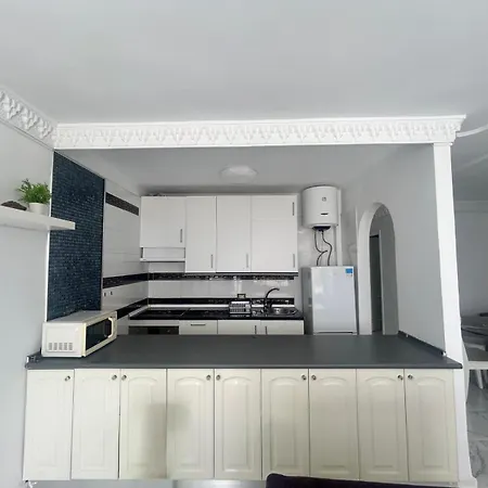 Garajonay 3 Bedrooms Apartment, Ocean & Pool View Playa Feñabe