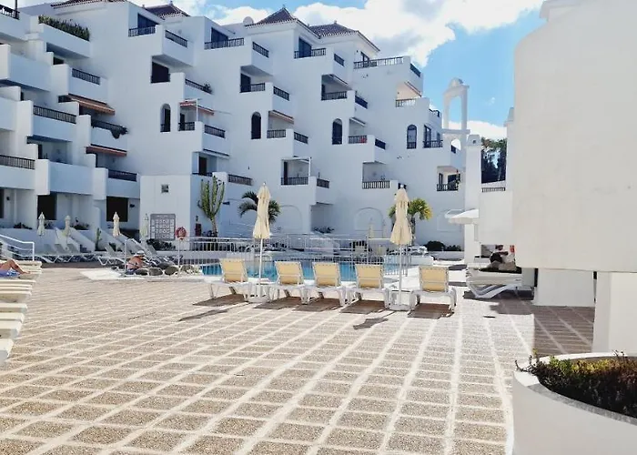 Garajonay 3 Bedrooms Apartment, Ocean & Pool View *