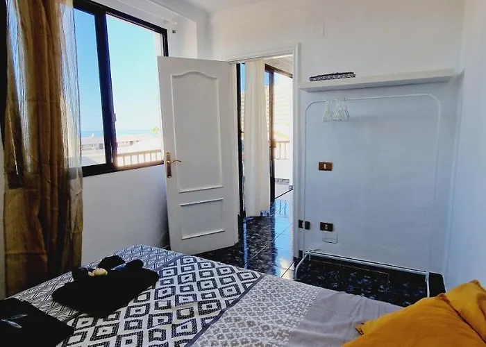 Garajonay 3 Bedrooms Apartment, Ocean & Pool View *