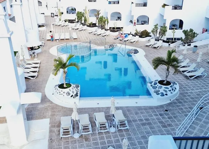 Garajonay 3 Bedrooms Apartment, Ocean & Pool View Playa Feñabe